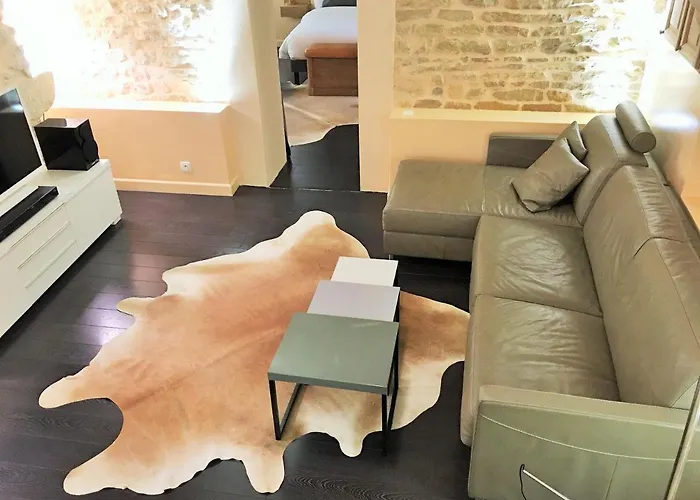 アパルトマン ラ ボルド アパート