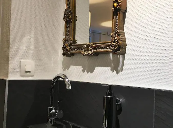 アパート アパルトマン ラ ボルド *